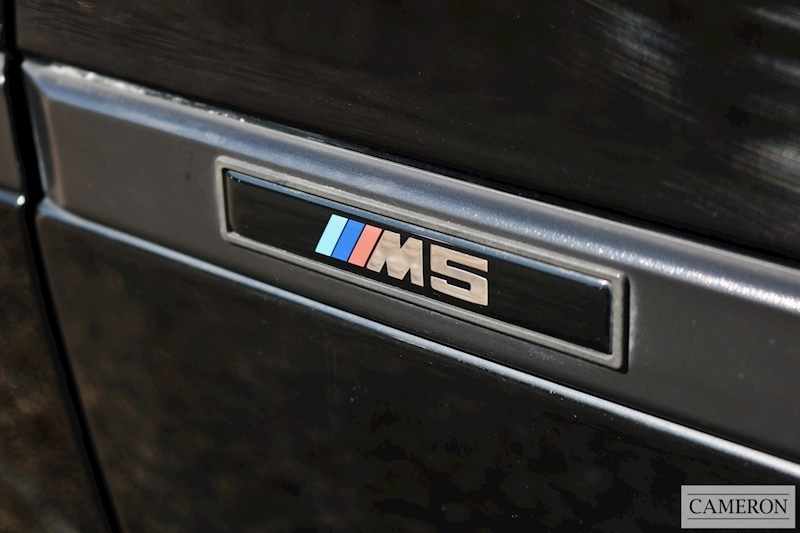 BMW 5 Series E39 M5 5.0 V8 Manual 4.9 4dr Saloon Manual Petrol