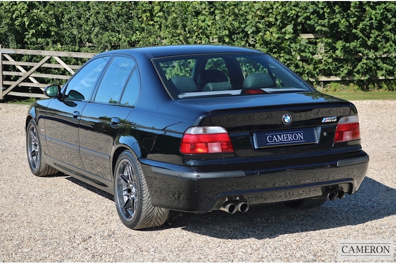 BMW 5 Series E39 M5 5.0 V8 Manual 4.9 4dr Saloon Manual Petrol