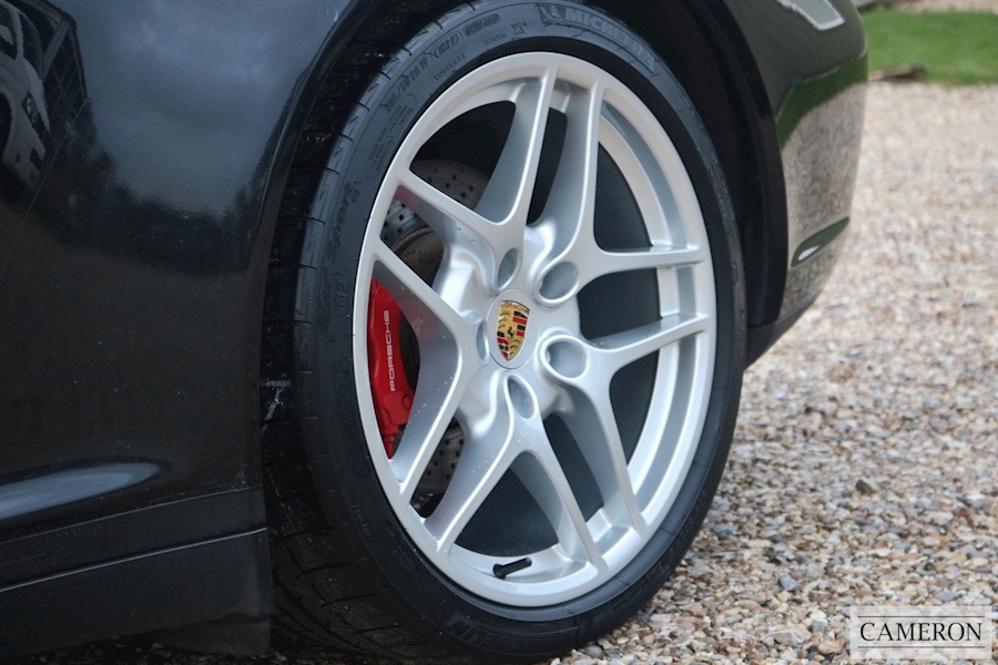Porsche 911 997 Carrera 4 S Gen 2 Coupe 3.8 2dr Coupe Manual Petrol
