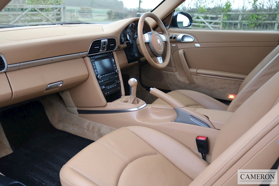 Porsche 911 997 Carrera 4 S Gen 2 Coupe 3.8 2dr Coupe Manual Petrol
