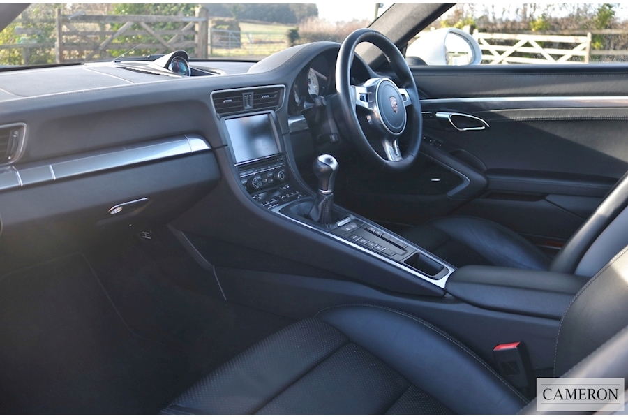 Porsche 911 991 Carrera 4 S Coupe 3.8 2dr Coupe Manual Petrol