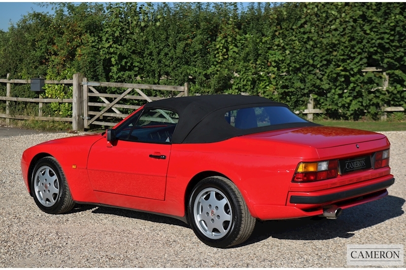 Porsche 944 S2 Convertible 3.0 Manual Petrol