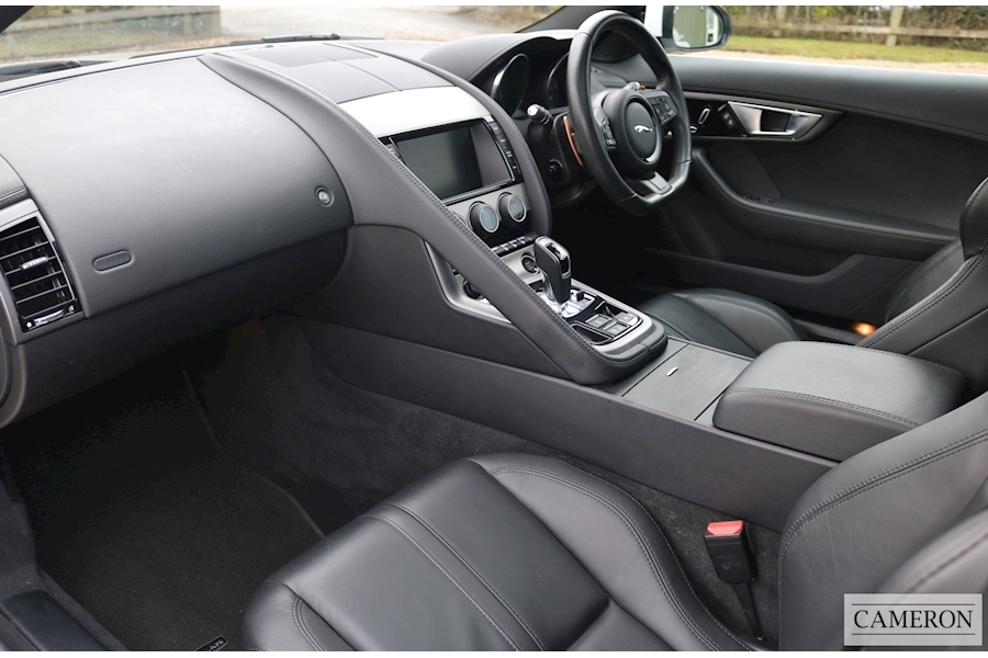 Jaguar F-Type 3.0 V6 Supercharged Coupe Automatic