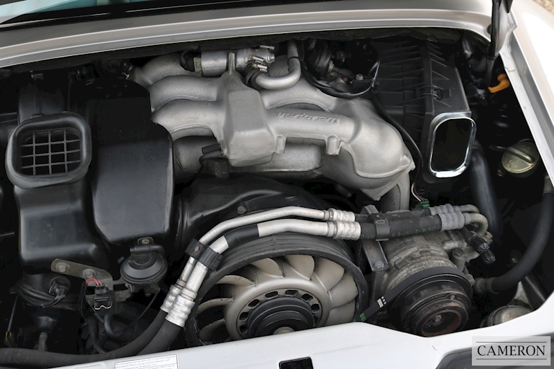 Porsche 911 993 Carrera 4 S Coupe