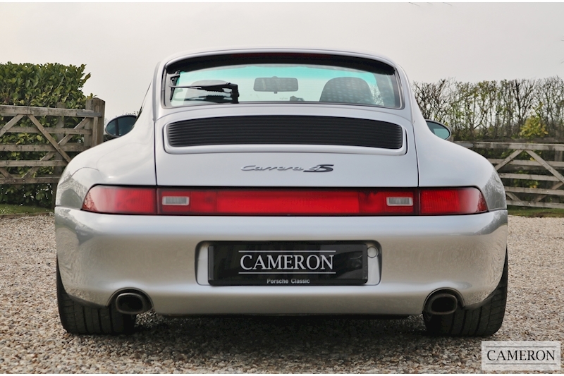 Porsche 911 993 Carrera 4 S Coupe