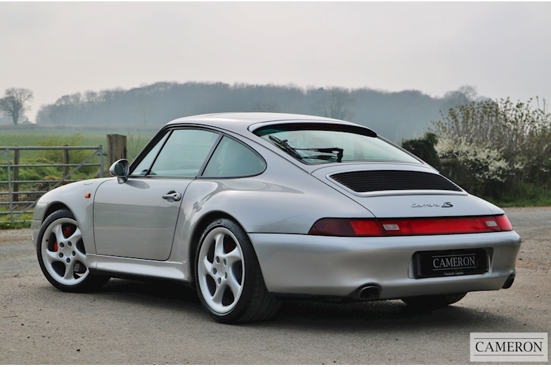 Porsche 911 993 Carrera 4 S Coupe