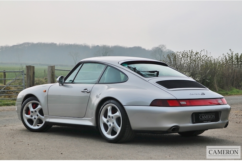 Porsche 911 993 Carrera 4 S Coupe