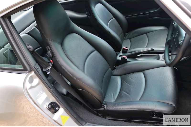 Porsche 911 993 Carrera S Coupe Tiptronic