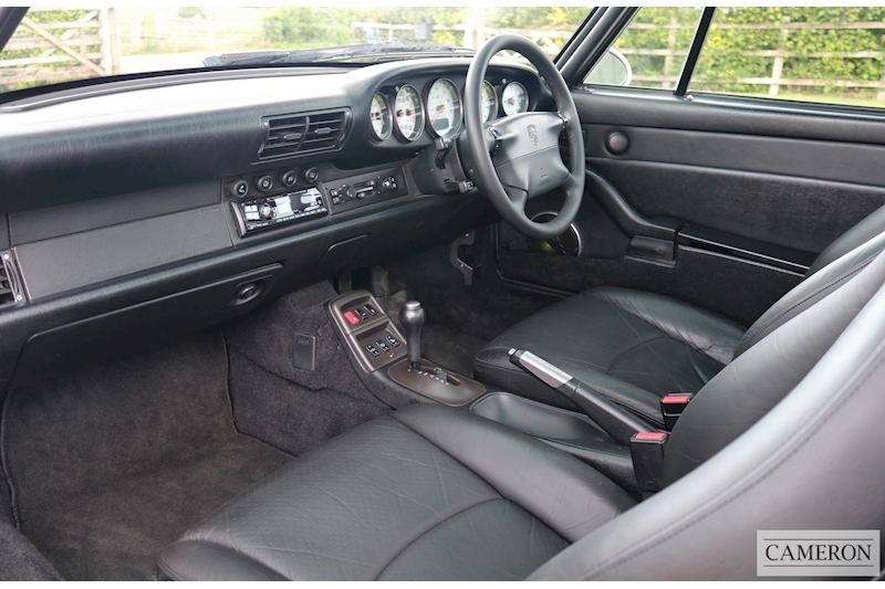 Porsche 911 993 Carrera S Coupe Tiptronic