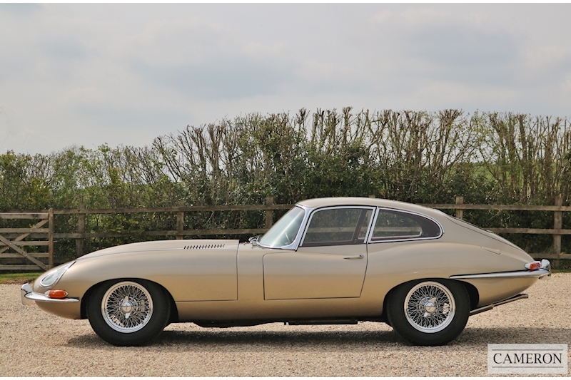 Jaguar E Type Series 1 4.2 Fixed Head Coupe