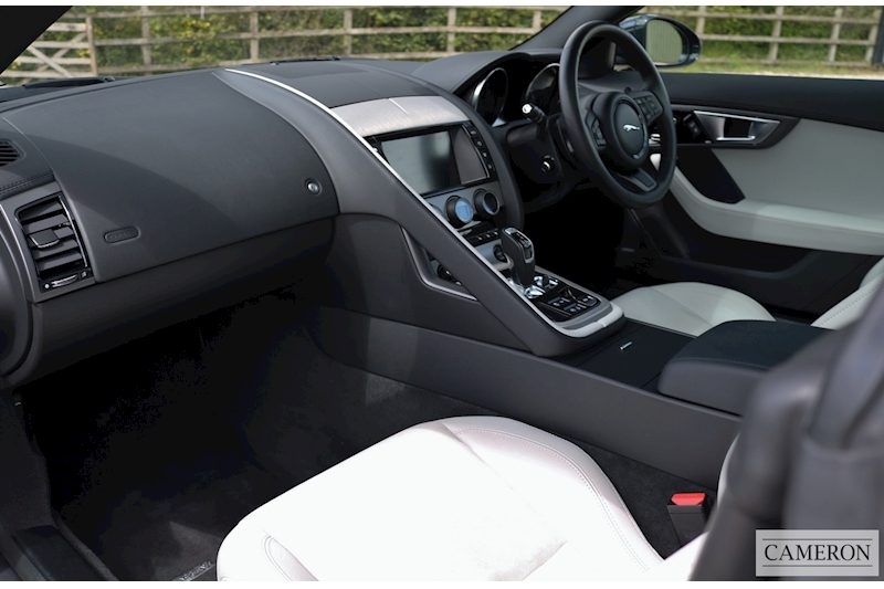 Jaguar F-Type 3.0 V6 Supercharged 3.0 2dr Coupe Automatic Petrol