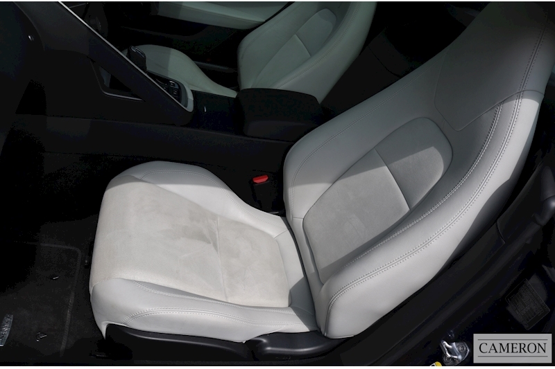 Jaguar F-Type 3.0 V6 Supercharged 3.0 2dr Coupe Automatic Petrol