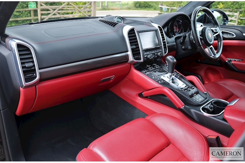 Porsche Cayenne Turbo S 4.8 5dr Estate Automatic Petrol