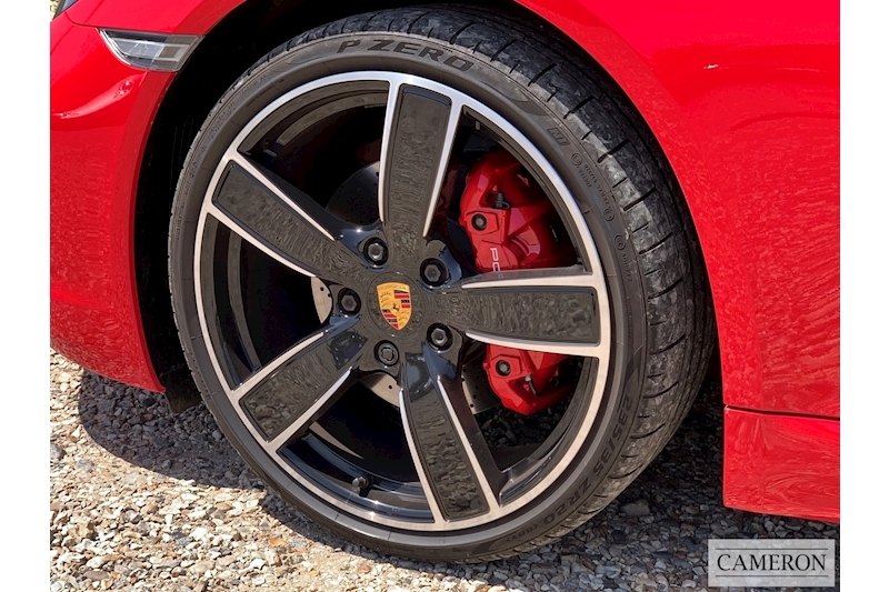 Porsche 718 Boxster S Convertible 2.5 Manual Petrol