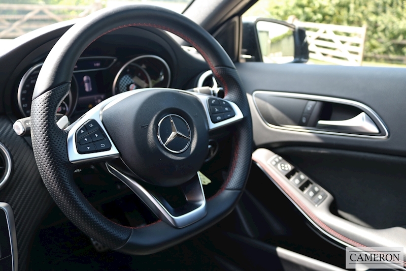 Mercedes-Benz A-Class A 200 D Amg Line Premium Hatchback 2.1 Automatic Diesel