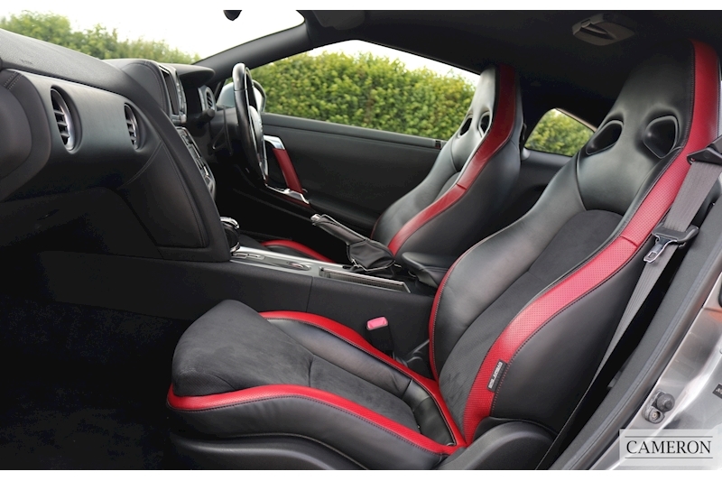 Nissan GT-R Black Edition 3.8 2dr Coupe Semi Auto Petrol