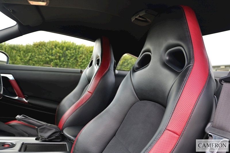 Nissan GT-R Black Edition 3.8 2dr Coupe Semi Auto Petrol