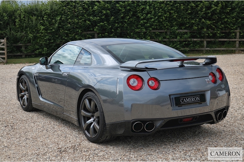 Nissan GT-R Black Edition 3.8 2dr Coupe Semi Auto Petrol