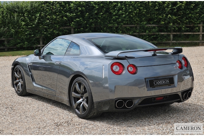 Nissan GT-R Black Edition 3.8 2dr Coupe Semi Auto Petrol
