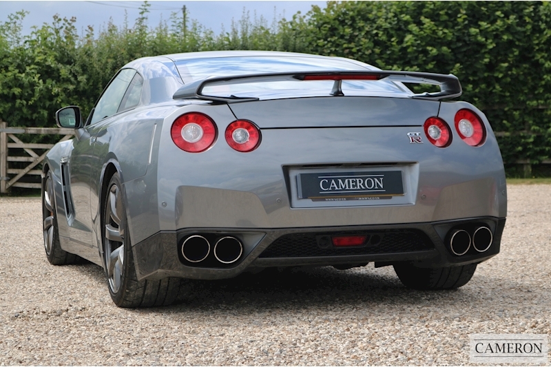 Nissan GT-R Black Edition 3.8 2dr Coupe Semi Auto Petrol