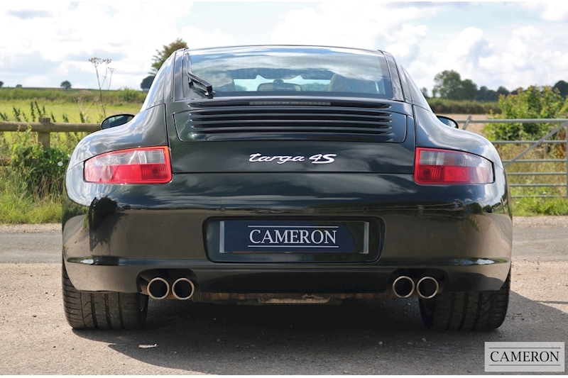 Porsche 911 997 Targa 4 S Tiptronic S 3.8 2dr Coupe