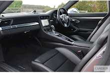 Porsche 911 991 Carrera 4 S PDK Coupe