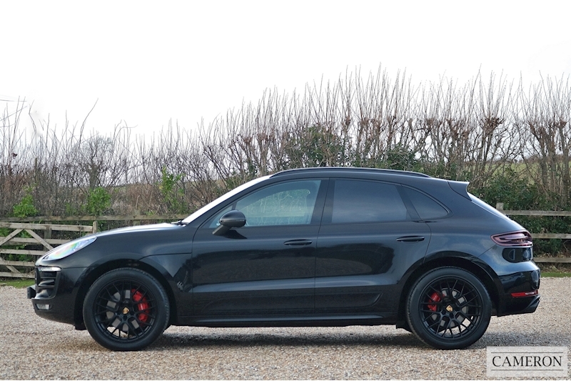 Macan Gts Pdk Estate 3.0 Semi Auto Petrol
