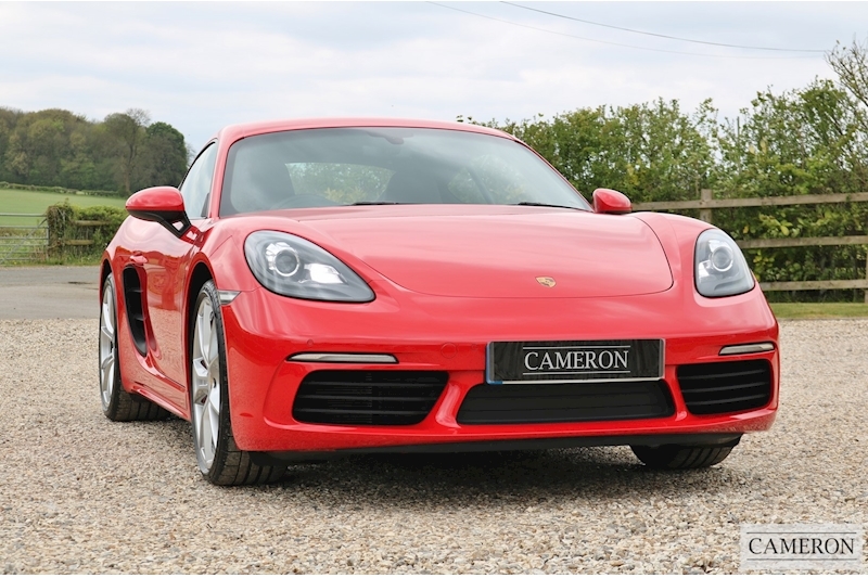 Porsche 718 Cayman S PDK Coupe 2.5 +20" Wheels +Sports Exhuast