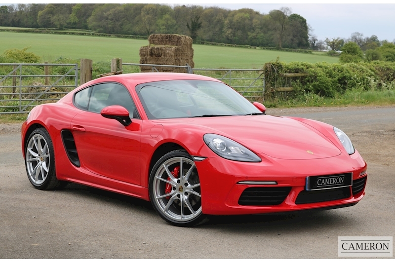 Porsche 718 Cayman S PDK Coupe 2.5 +20" Wheels +Sports Exhuast