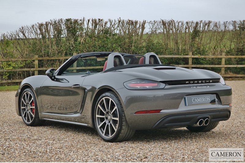 Porsche 718 Boxster 2.5 S PDK 2.5 2dr Convertible Semi Auto Petrol