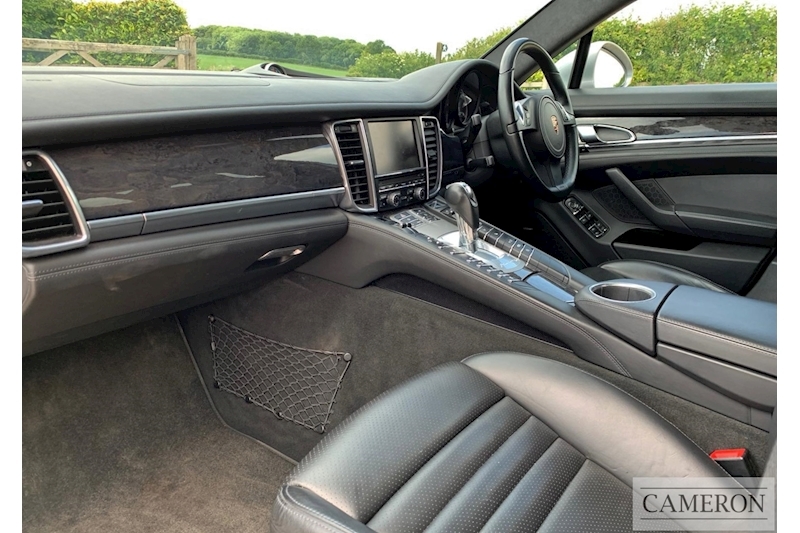Porsche Panamera Turbo Pdk 4.8 5dr Hatchback Semi Auto Petrol