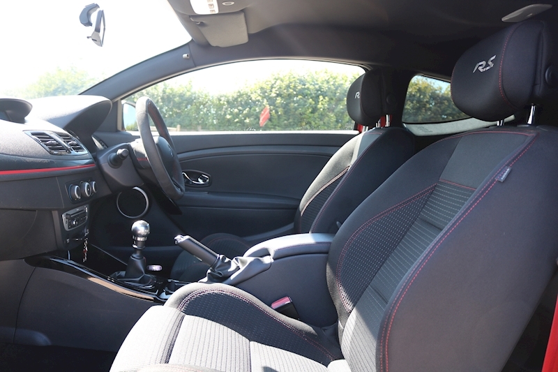 Renault Megane Renaultsport Cup S/S Coupe 2.0 Manual Petrol