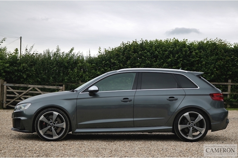 Audi RS3 2.5 TFSI Sportback 5dr Petrol S Tronic quattro (Nav) (189 g/km, 362 bhp) 2.5 5dr Sportback S Tronic Petrol