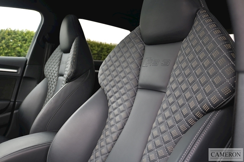 Audi RS3 2.5 TFSI Sportback 5dr Petrol S Tronic quattro (Nav) (189 g/km, 362 bhp) 2.5 5dr Sportback S Tronic Petrol