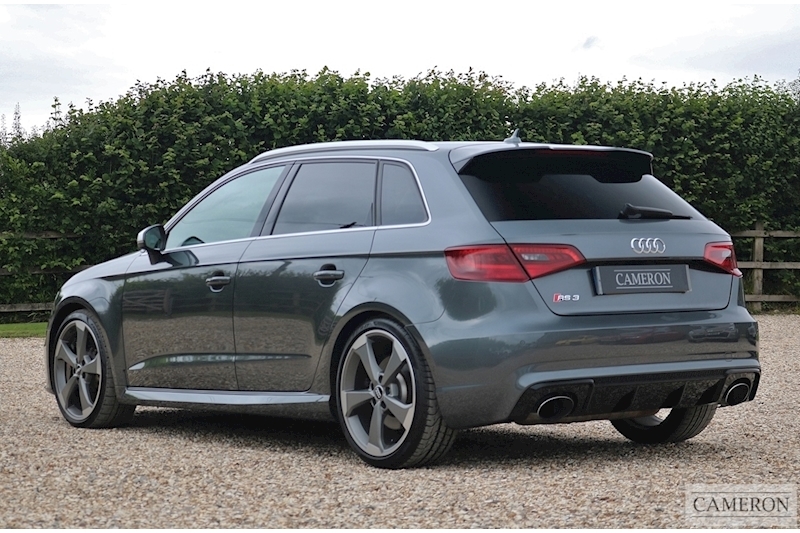 Audi RS3 2.5 TFSI Sportback 5dr Petrol S Tronic quattro (Nav) (189 g/km, 362 bhp) 2.5 5dr Sportback S Tronic Petrol