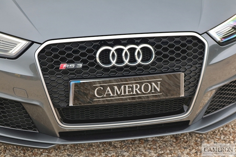 Audi RS3 2.5 TFSI Sportback 5dr Petrol S Tronic quattro (Nav) (189 g/km, 362 bhp) 2.5 5dr Sportback S Tronic Petrol