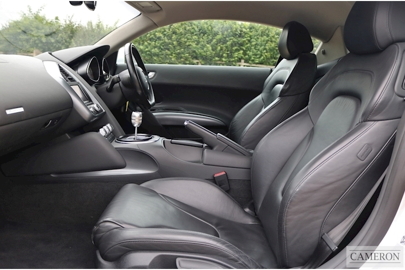Audi R8 4.2 V8 Quattro 4.2 2dr Coupe Manual Petrol
