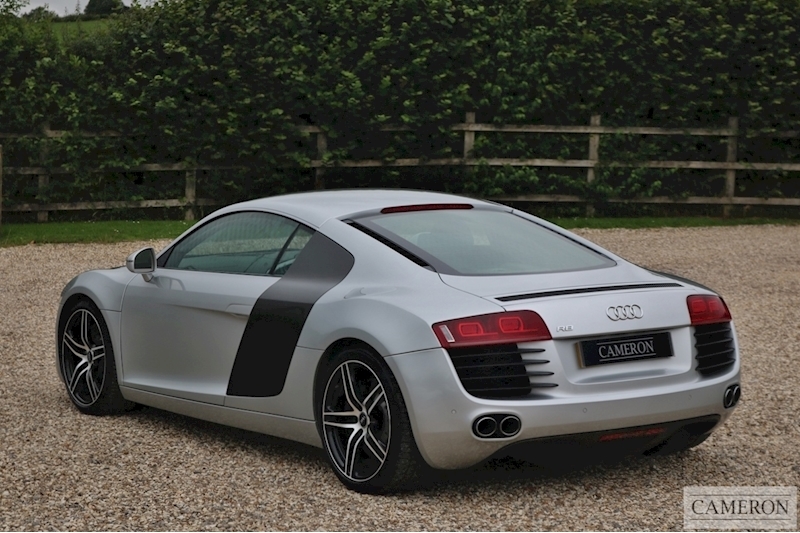 Audi R8 4.2 V8 Quattro 4.2 2dr Coupe Manual Petrol