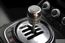 Audi R8 4.2 V8 Quattro 4.2 2dr Coupe Manual Petrol