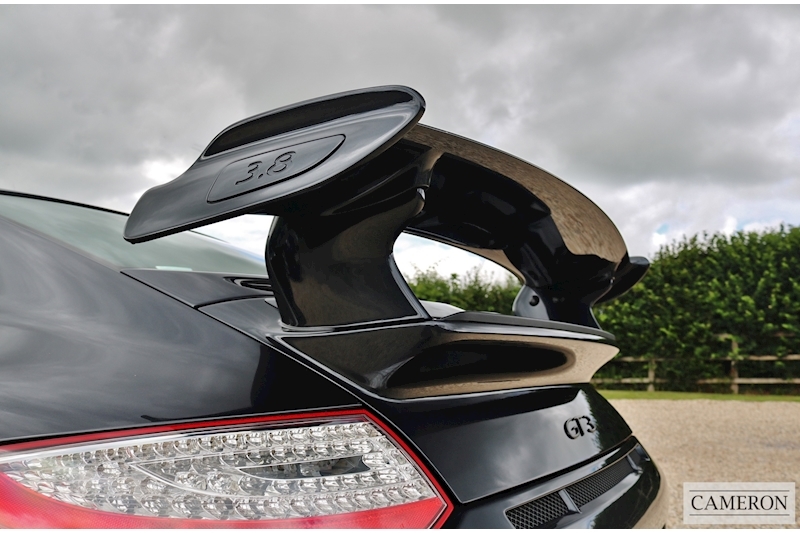 Porsche 911 997 GT3 Gen 2 3.8 2dr Coupe Manual Petrol