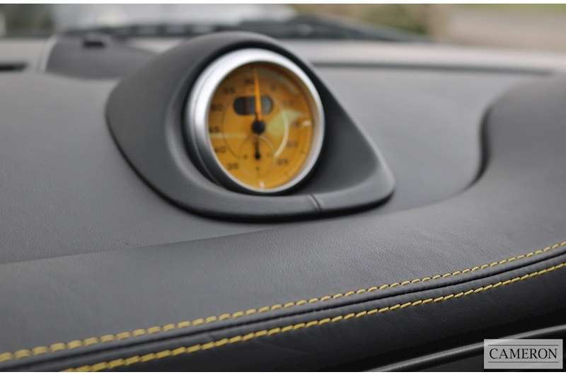 Porsche 911 997 GT3 Gen 2 3.8 2dr Coupe Manual Petrol