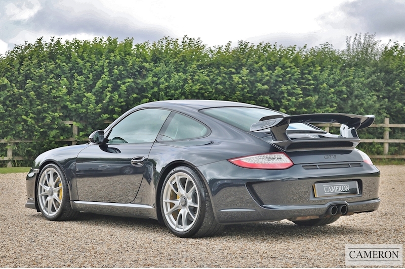 Porsche 911 997 GT3 Gen 2 3.8 2dr Coupe Manual Petrol