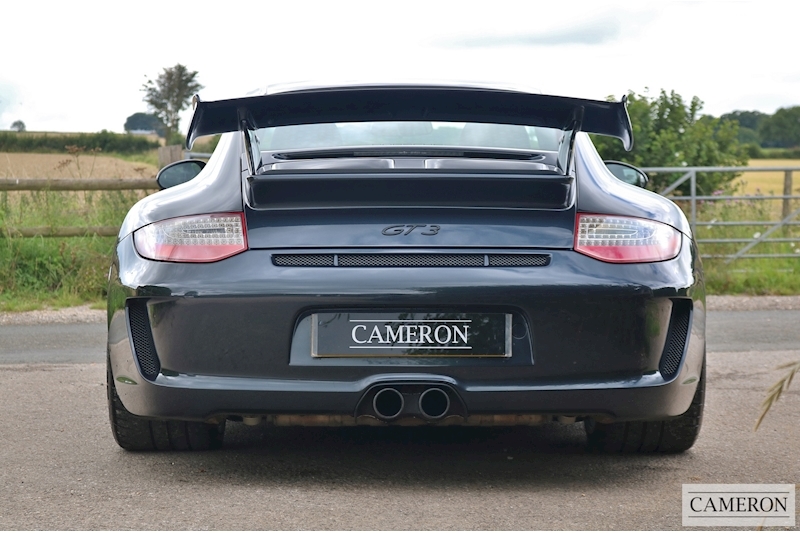 Porsche 911 997 GT3 Gen 2 3.8 2dr Coupe Manual Petrol