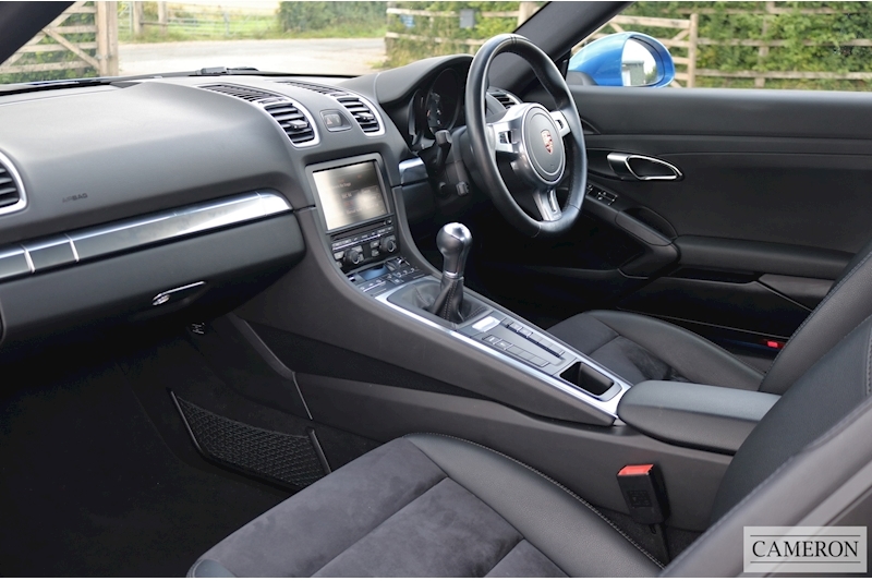 Porsche Cayman 981 2.7 Coupe Manual