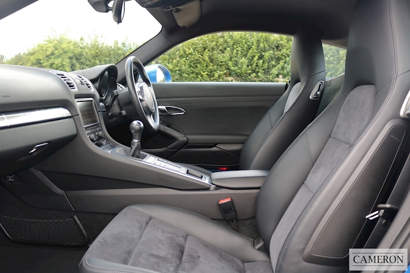 Porsche Cayman 981 2.7 Coupe Manual