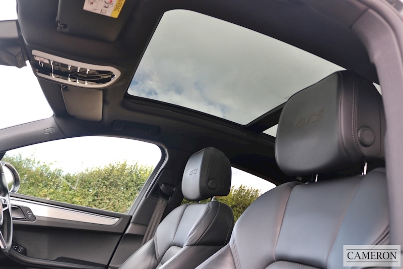 Porsche Macan GTS SUV 3.0 PDK Petrol