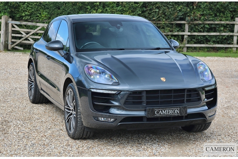 Porsche Macan GTS SUV 3.0 PDK Petrol