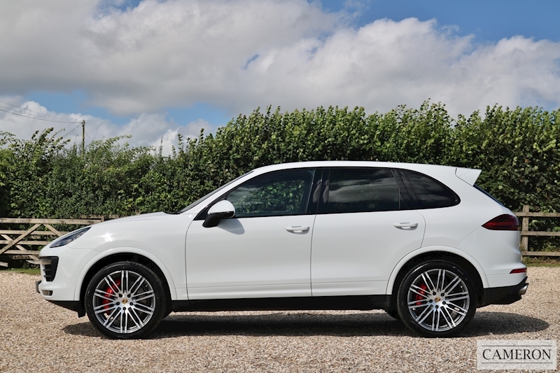 Porsche Cayenne Turbo 4.8 Tiptronic Petrol