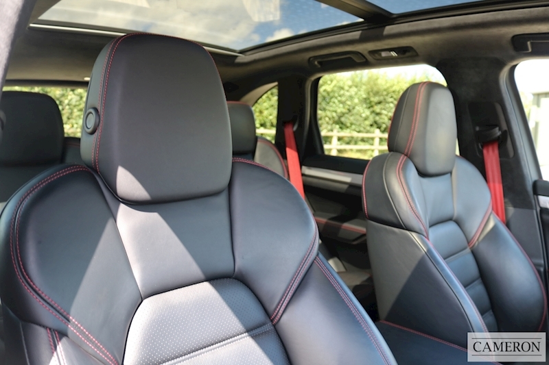 Porsche Cayenne Turbo 4.8 Tiptronic Petrol