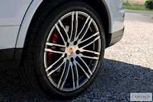 Porsche Cayenne Turbo 4.8 Tiptronic Petrol